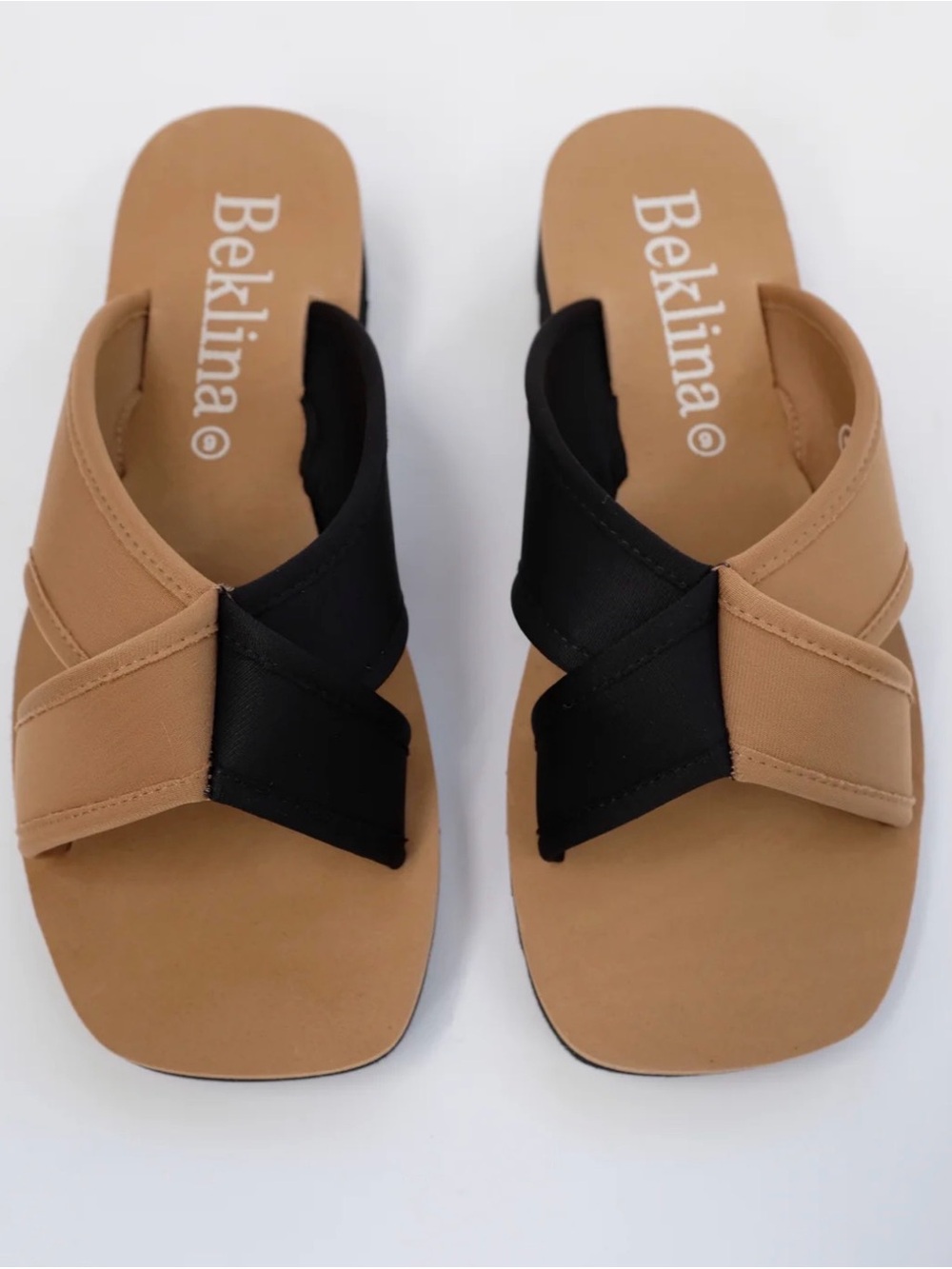 Beklina Women's Two-Tone Tan and Black Comfort Sandals Slide